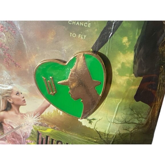 WICKED Movie Limited Edition Elphaba Promotional Pin - Sealed New AMC Theater - Picture 3 of 4